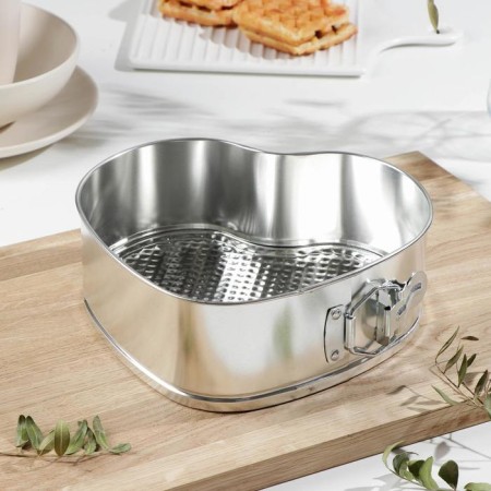 A set of baking forms “Square, Heart, Circle”, 3 objects, removable bottom-3