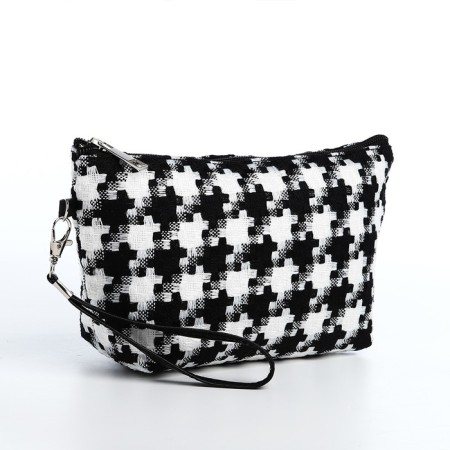 Cosmetic bag with lightning, white/black color