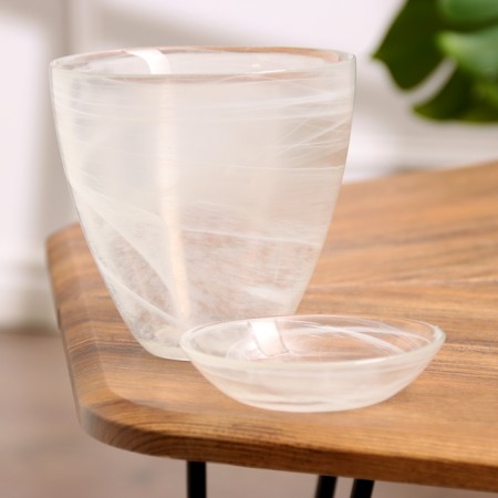 Flower pot with pallet No. 2 "Aleb" White, 0.85 liters-1