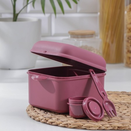 Lunch box with a fork and a sauce capacity, 14.8 × 14.4 × 11.1 cm, color mix-1