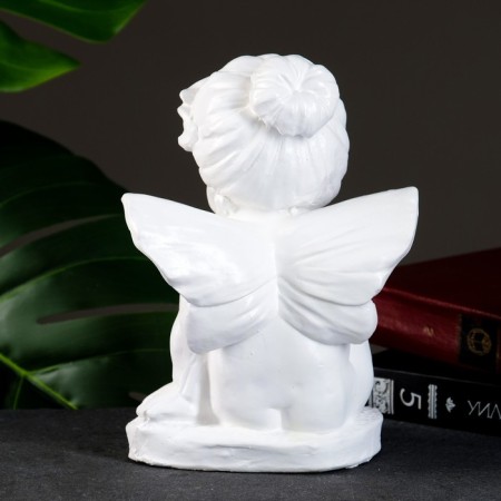 The luminous figure "Elfin" 12x15x19cm sits white-3