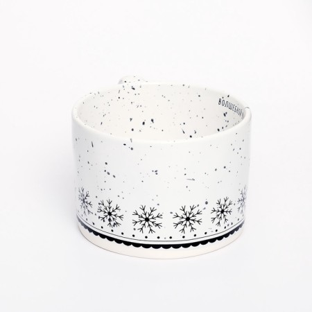Ceramic New Year's Elongesture Mug the attention of the "Magic Winter", 280 ml, white-1
