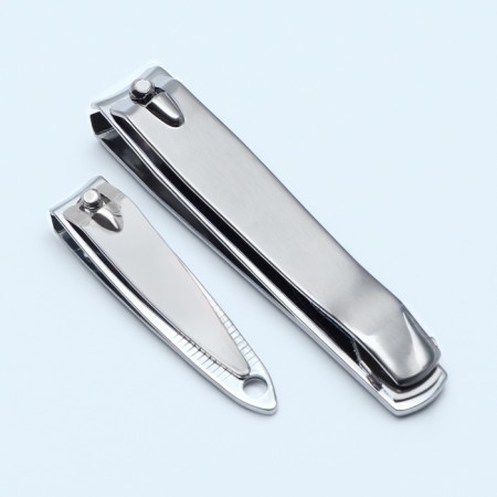 Kusachki-Kniper for manicure and pedicure, 2 pcs, 5/8 cm, on the blist, the color is silver-7