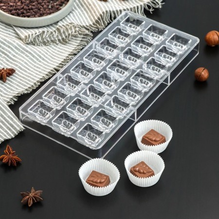 Konfinetta chocolate form “Berry Leaf”, 27.5 × 17.5 × 2.5 cm, 24 cells (2.7 × 2.5 × 1.2 cm)
