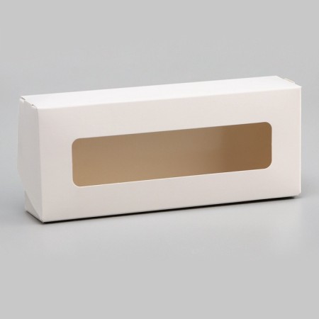 The box is folding, white, 17 x 7 x 4 cm, 0.5 l