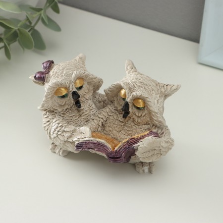 Figure "Owls read" 12x7x7cm, beige-4