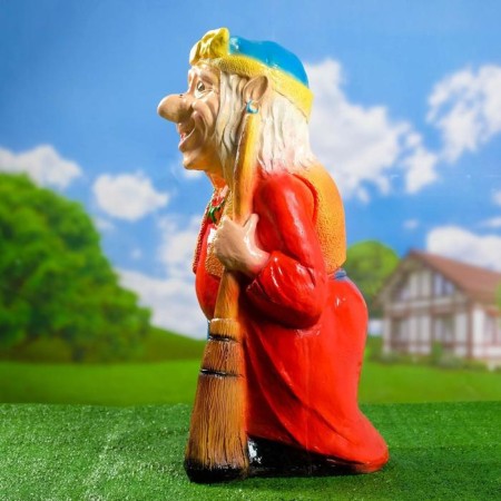 Garden Figure "Grandma-Yozhka" 33x35x65cm Mix-4