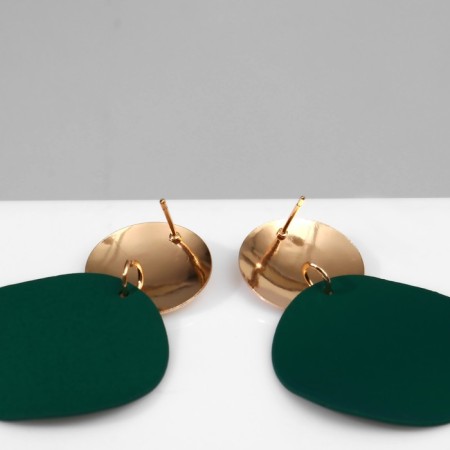 Earrings Metal "Lady", green color in gold-2