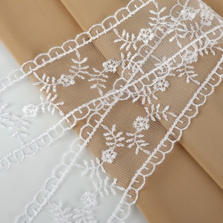 Lace on a grid, 50 mm × 11 ± 1 m, white color-1