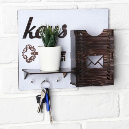 The keystan is “Keys”, 24 x 20 cm.-1