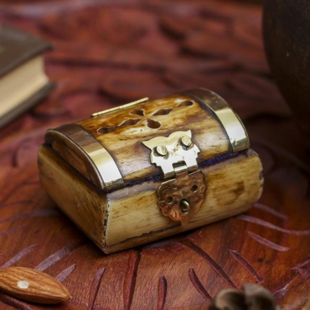 Casket "Antik" bone 2.5x3.7x5 cm mix