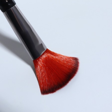 A set of makeup brushes, 5 objects, black color-4
