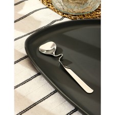 A dessert spoon made of stainless steel Magistro, length 14.5 cm, silver color