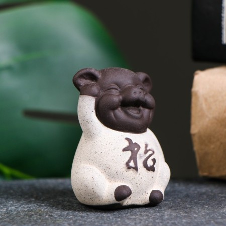 Figure "Pig" 3.5x5cm mix-8