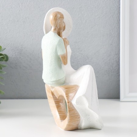 Polystone souvenir "Retro. Lovers sit on the heart" white-green 18x11x23.5 cm-1