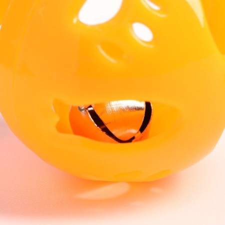 A set of 2 sprouts "fish and paws", a diameter of 3.8 cm, yellow-blue/orange-3