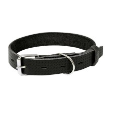 Leather collar with embossing 