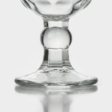 Glass glass for the wine "Triumph", 250 ml-1