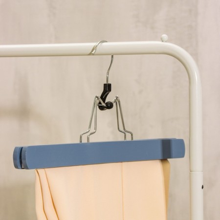 Wooden hangers for trousers and skirts Ladoom Brillant, 30 × 16 × 2 cm, 2 pcs-1