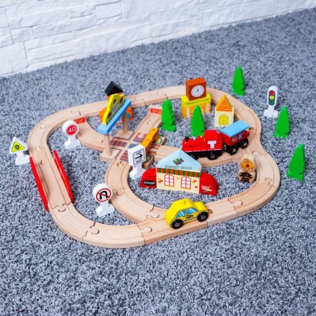 Railway, 60 elements, collected. Form: 48 × 46 cm, in boxing plastic