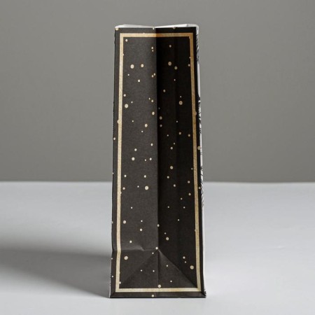 A package without handles "heat and happiness", 10 x 19.3 x 7 cm, New Year-4