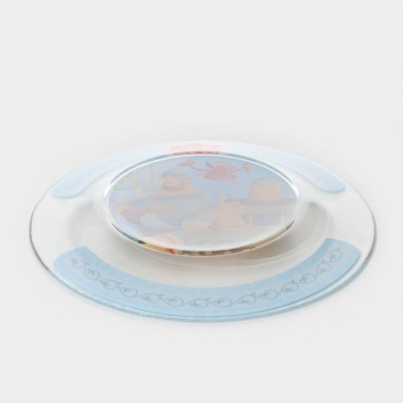 Glass plate "Three heroes", D = 19.5 cm-2