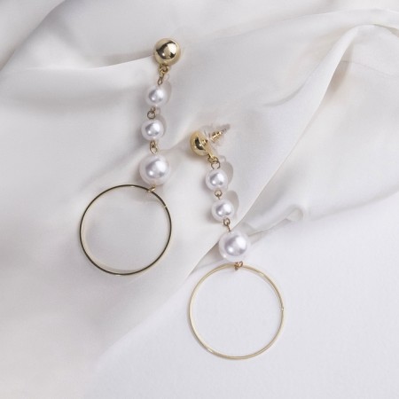 Earrings with pearls "tenderness" of thread, white color in gold-4