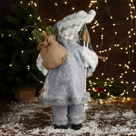 Santa Claus "checkered and with a Christmas tree" 45 cm, gray-2