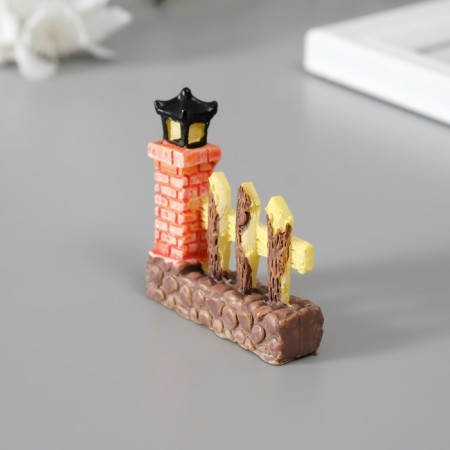 Figure for Florarium Polystone "Fleet with a flashlight" 4.4x4.7 cm-1