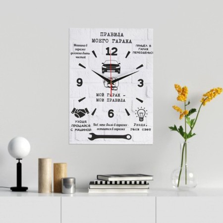 Carty clock, interior "garage rules", 30 x 40 cm, on canvas, silent