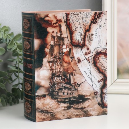 Broke Broke Wood, leatherette "ship and map" 6x15x20 cm