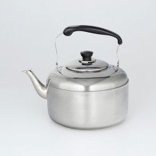 A kettle with a stainless steel whistle, 6 liters, the color is chrome