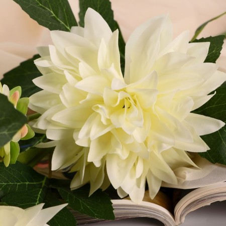 Artificial flowers "Georgin Garden Galant" 11x61 cm, white-1