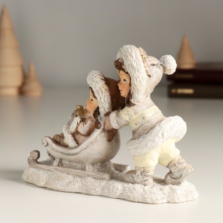 Souvenir Polystone "Girlfriends in White on Sanks" 14x5.5x10 cm-1