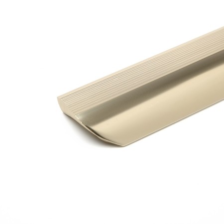 Cappio RSC030 handle, M/O 64 mm, Satin gold color-3