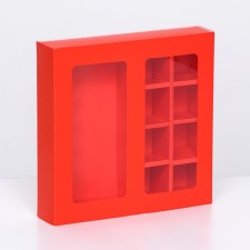 Box under 8 sweets + chocolate, with a window, scarlet, 17.7 x 17.7 x 3.8 cm