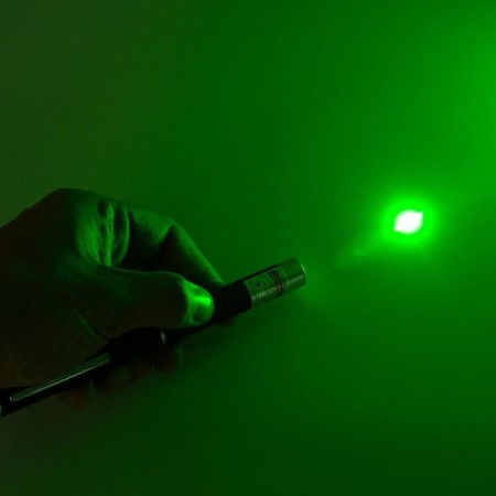 Laser pointer, range 1000 m, 532 nm, 2 aaa, 15 x 1.5 cm, green beam-2